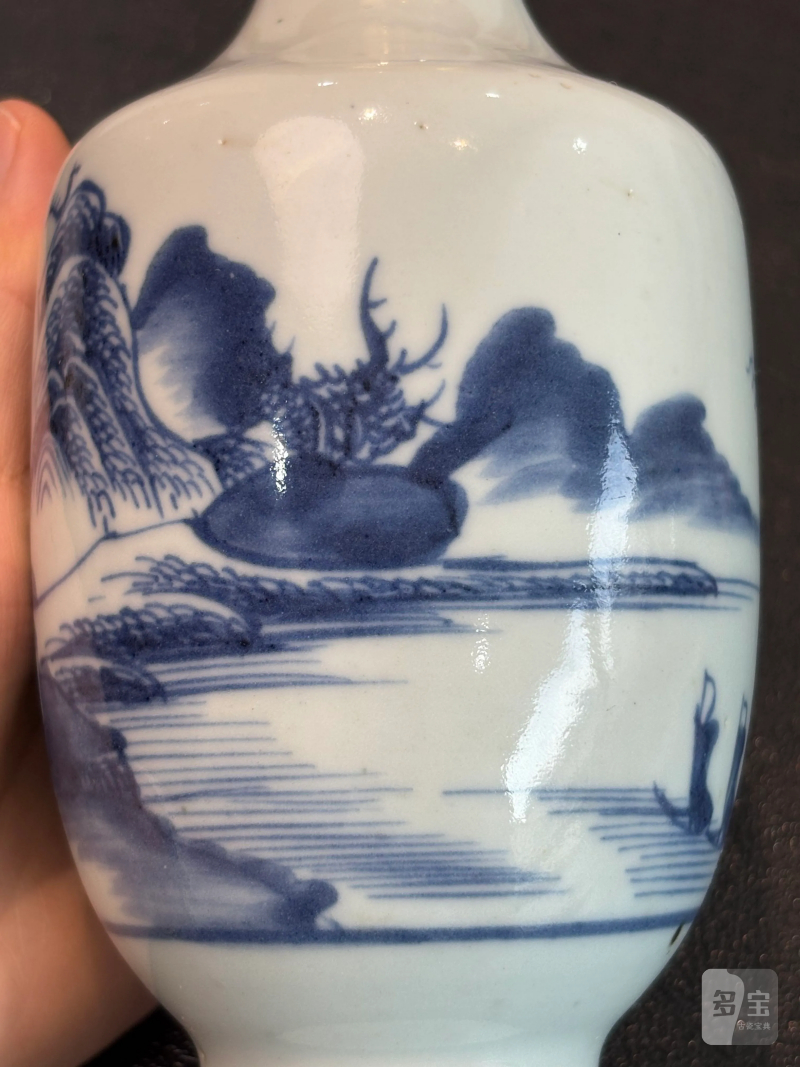 清雍正 青花通景山水纹瓶 - 图3